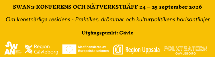 En gul affisch med en svartvit bild.