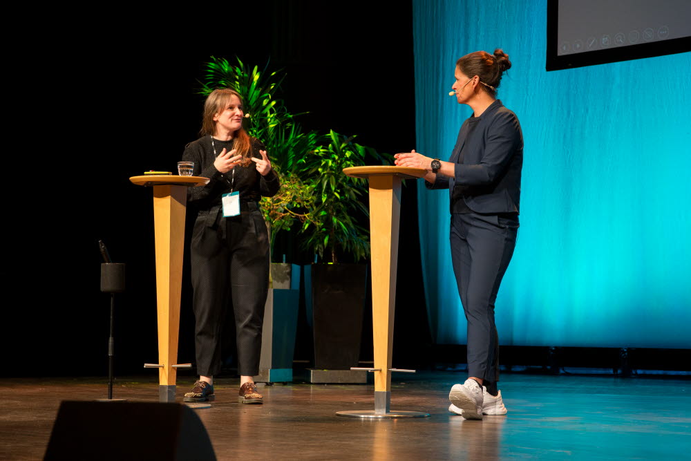 Karin Botås och Josefina Syssner.